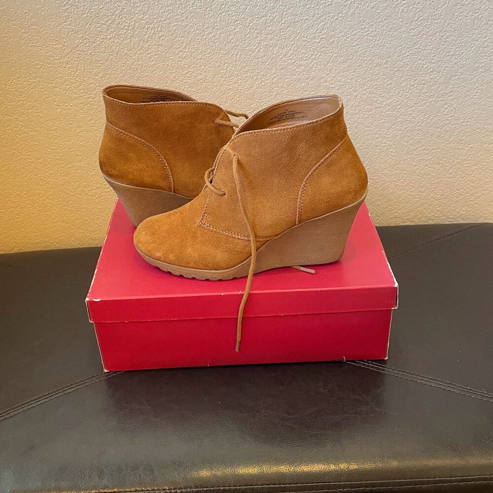 Merona Chestnut Suede Wedge Boots